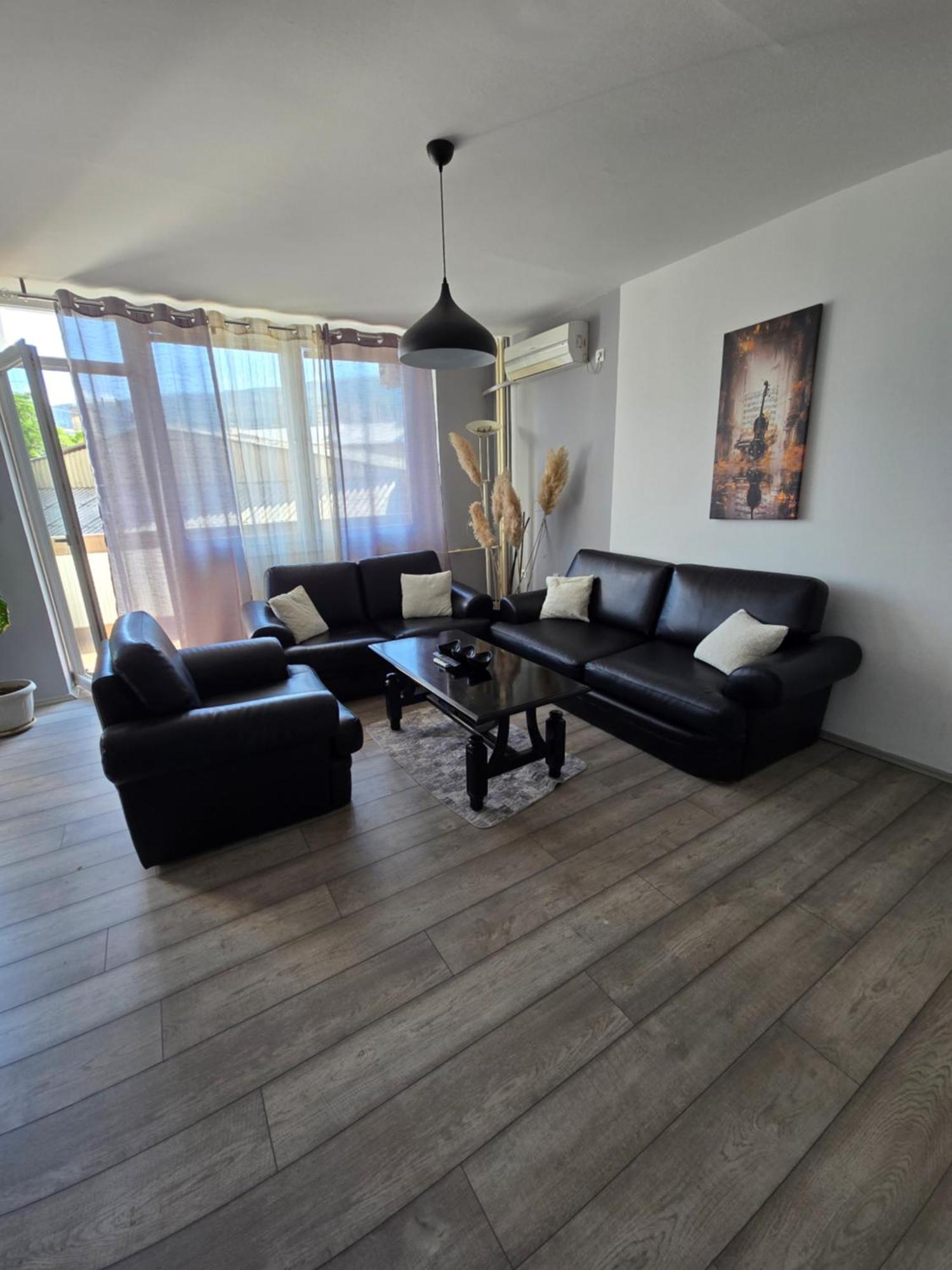 City Center Apt Wfree P Skopje Exterior foto
